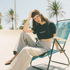 T-shirt noir délavé Volcanic Symphony